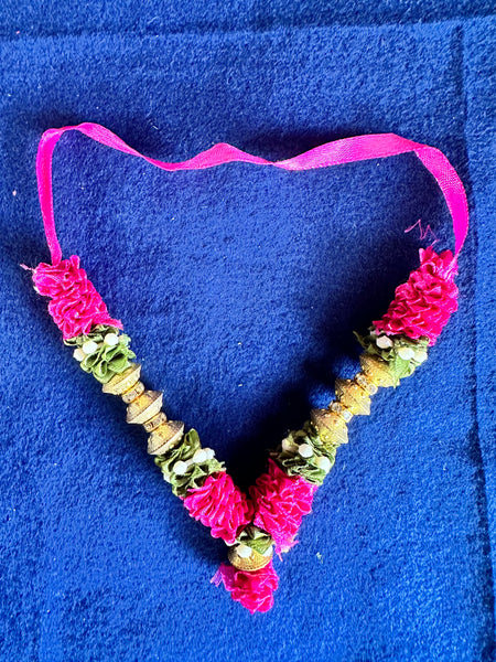 Garlands  1 –– Assorted Variety