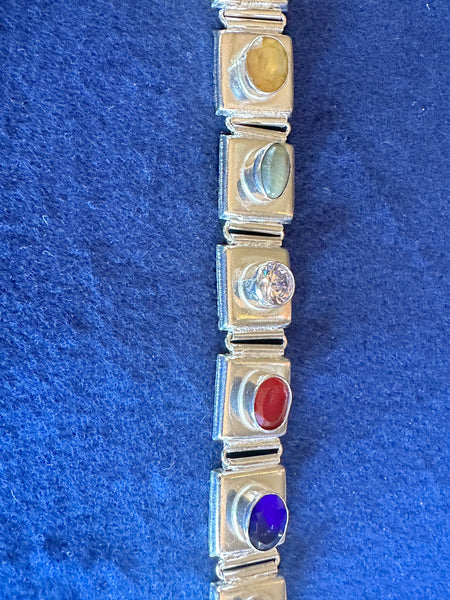Navaratna 5 –– Bracelet