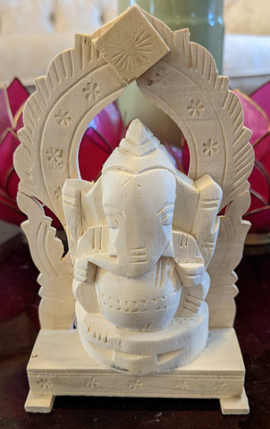 SWETARKA GANAPATHI - JILLEDU GANESHA