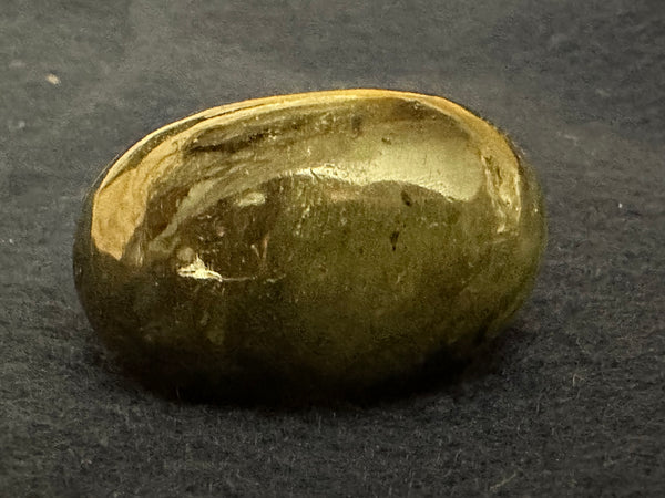 Bana-Linga – Labrodorite